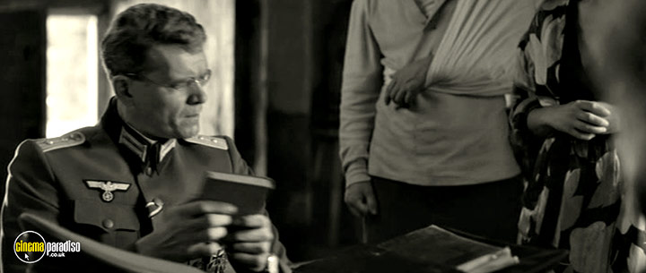 A still #8 from The Artist and the Model (2012)