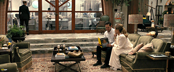 A still #50 from Death of a Unicorn (2025)