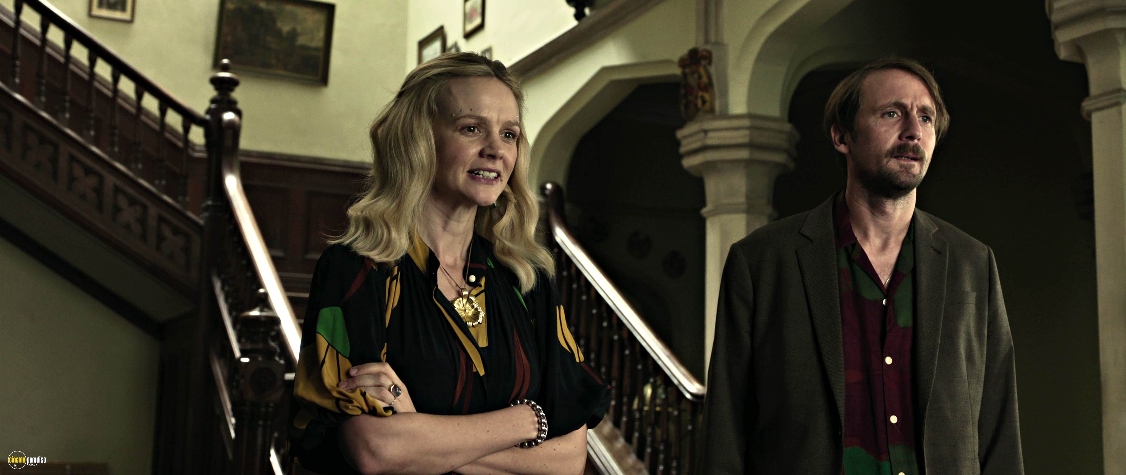 A still from The Ballad of Wallis Island (2025) 