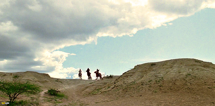 A still #48 from Out of Africa (1985)