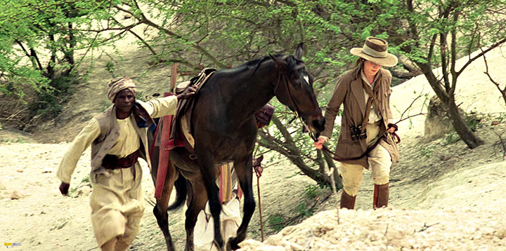 A still #20 from Out of Africa (1985)