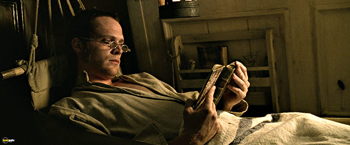 A still #48 from Master and Commander: The Far Side of the World (2003)