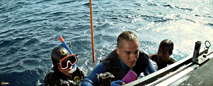 A still #25 from The Big Blue (1988)
