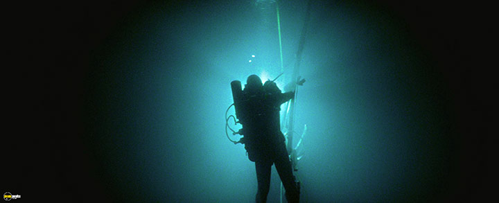 A still #34 from The Big Blue (1988)