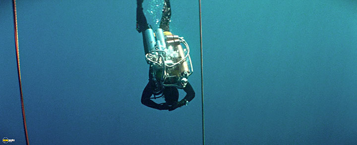 A still #85 from The Big Blue (1988)