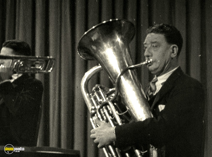 A still #16 from Instruments of the Orchestra (1946)