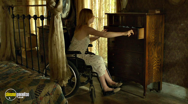 A still #14 from Jessabelle (2014)