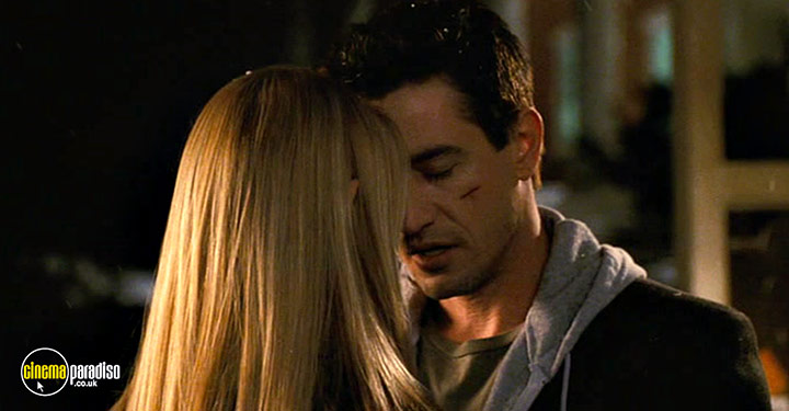 A still #20 from Family Stone (2005)