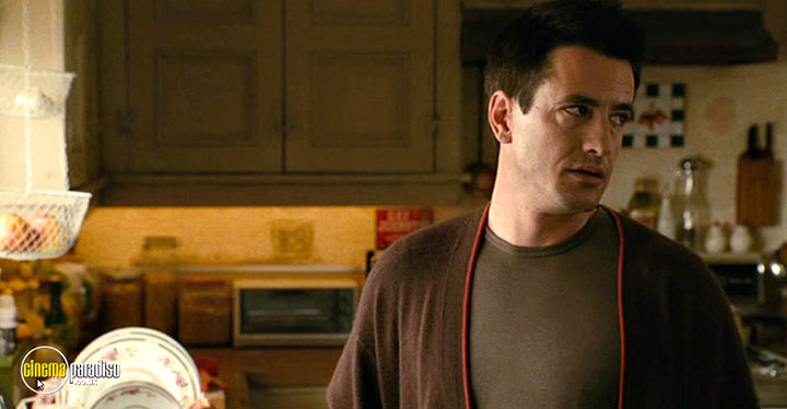 A still #24 from Family Stone (2005)
