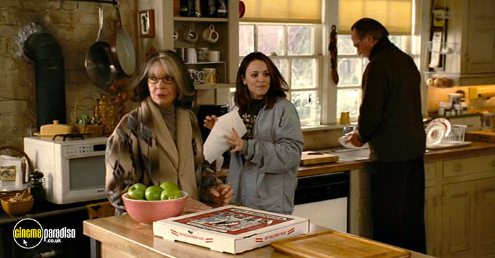 A still #50 from Family Stone (2005)