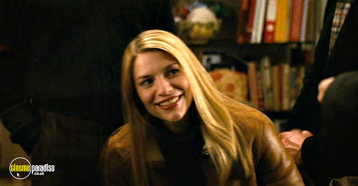 A still #82 from Family Stone (2005)