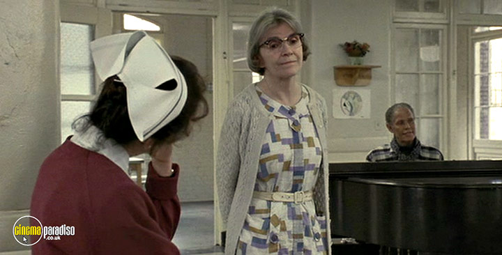 A still #37 from Awakenings (1990)