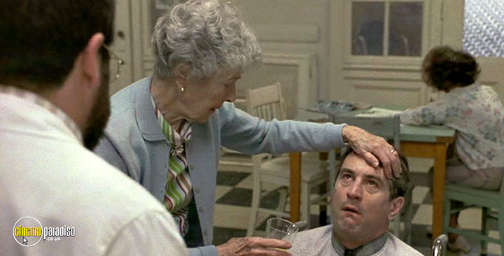 A still #73 from Awakenings (1990)
