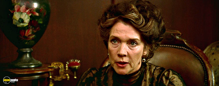 A still #4 from The House of Mirth (2000)
