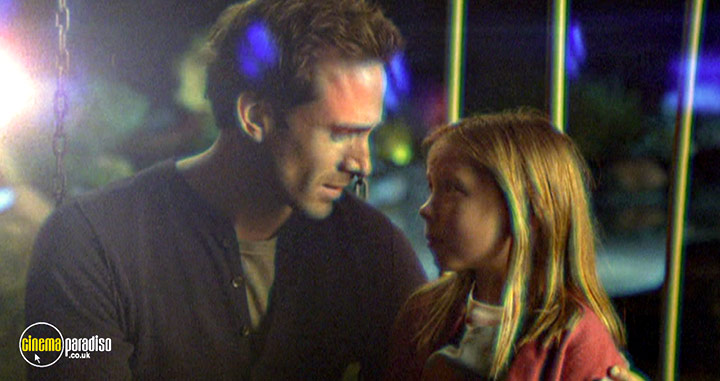 A still #25 from Flashforward: Series (2010)