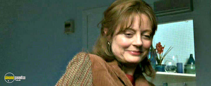 A still #3 from Romance and Cigarettes (2005)