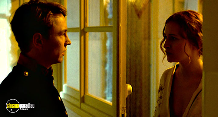 A still #21 from Renoir (2012)