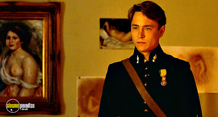 A still #10 from Renoir (2012)