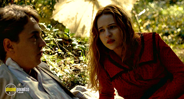 A still #64 from Renoir (2012)