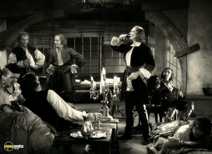 A still #29 from Captain Blood (1935)