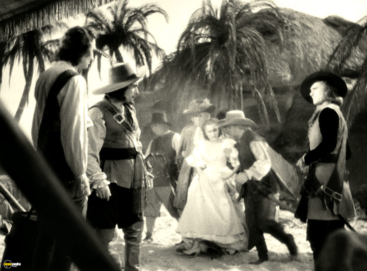 A still #48 from Captain Blood (1935)