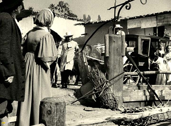 A still #11 from Captain Blood (1935)