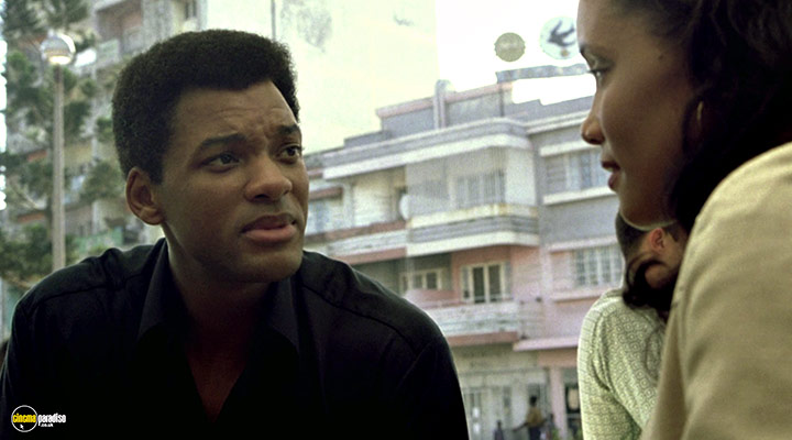 A still #26 from Ali (2001)