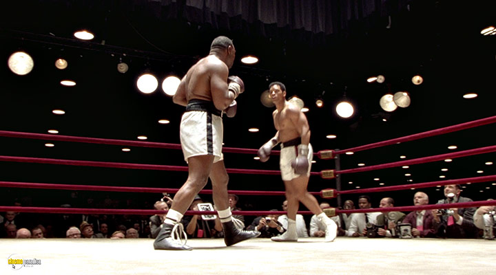 A still #16 from Ali (2001)