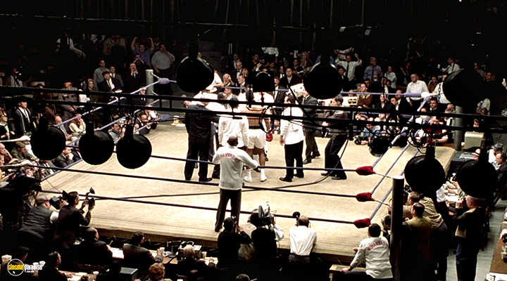 A still #39 from Ali (2001)