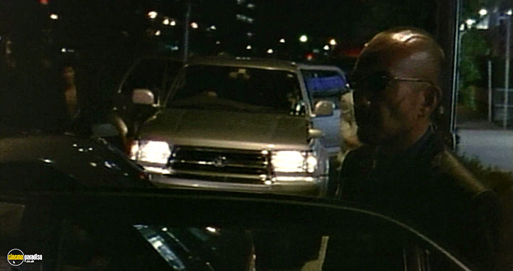 A still #23 from Agitator (2001)
