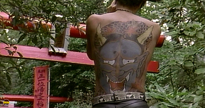 A still #26 from Agitator (2001)