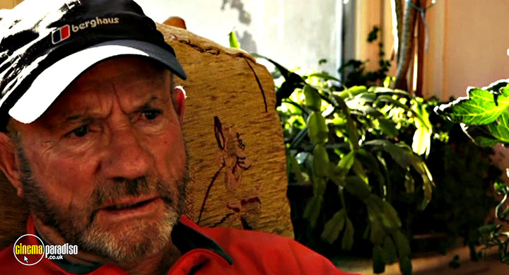 A still #32 from Alan Hinkes: The First Briton to Climb the World's Highest Mountains (2017)