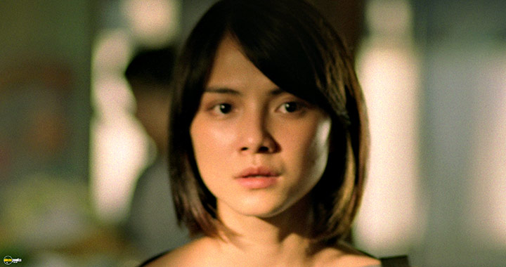 A still #1 from The Eye (2002)