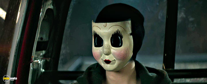 A still #65 from The Strangers: Chapter 3 (2026)