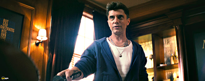 A still #2 from How to Make a Killing (2026)