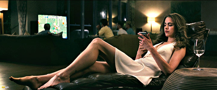 A still #18 from How to Make a Killing (2026)