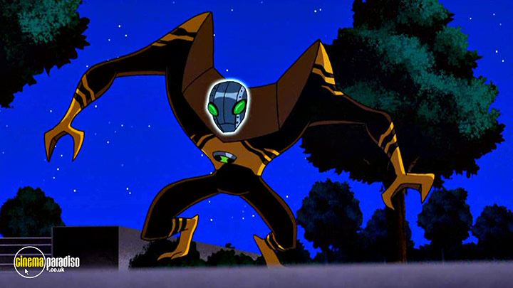 A still #20 from Ben 10: Ultimate Alien: Vol.1 (2010)