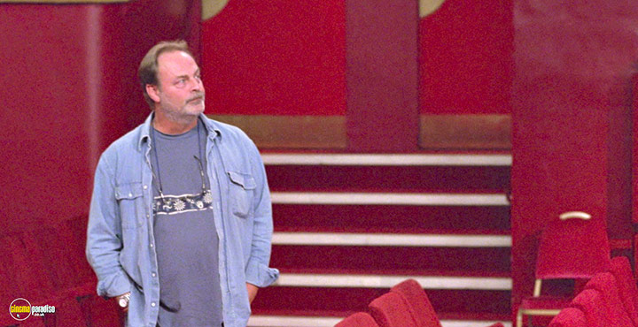 A still #5 from Fifi Martingale (2001)
