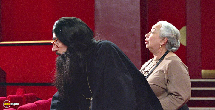 A still #12 from Fifi Martingale (2001)