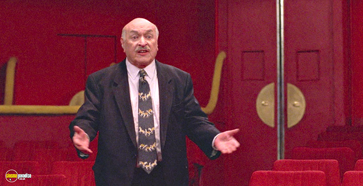 A still #45 from Fifi Martingale (2001)