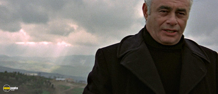 A still #16 from Confessions of a Police Captain (1971)