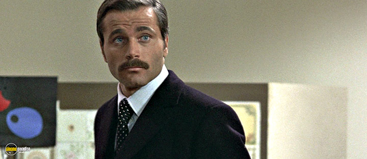 A still #44 from Confessions of a Police Captain (1971)