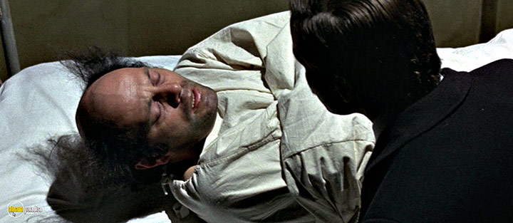 A still #50 from Confessions of a Police Captain (1971)