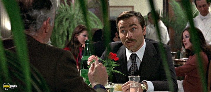 A still #51 from Confessions of a Police Captain (1971)