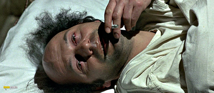 A still #71 from Confessions of a Police Captain (1971)