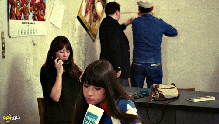 A still #5 from The Castaways of Turtle Island (1976)