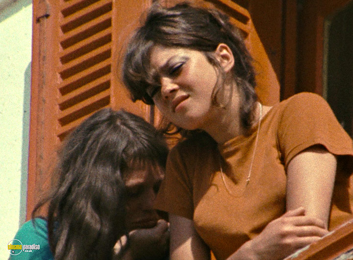 A still #4 from Near Orouët (1971)