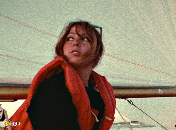 A still #15 from Near Orouët (1971)