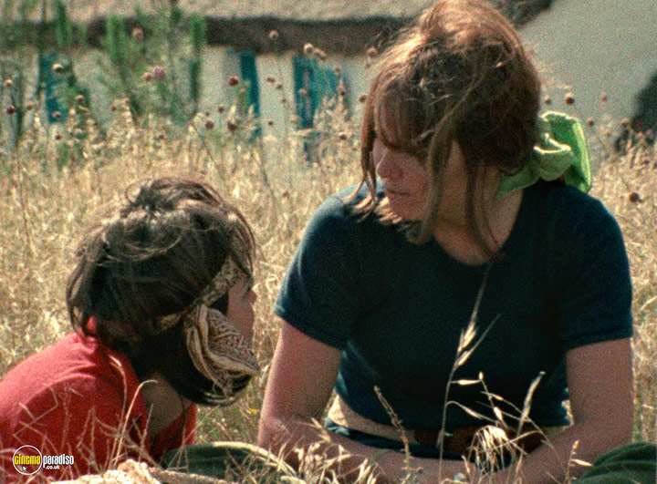A still #17 from Near Orouët (1971)