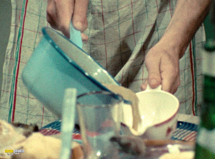 A still #24 from Near Orouët (1971)